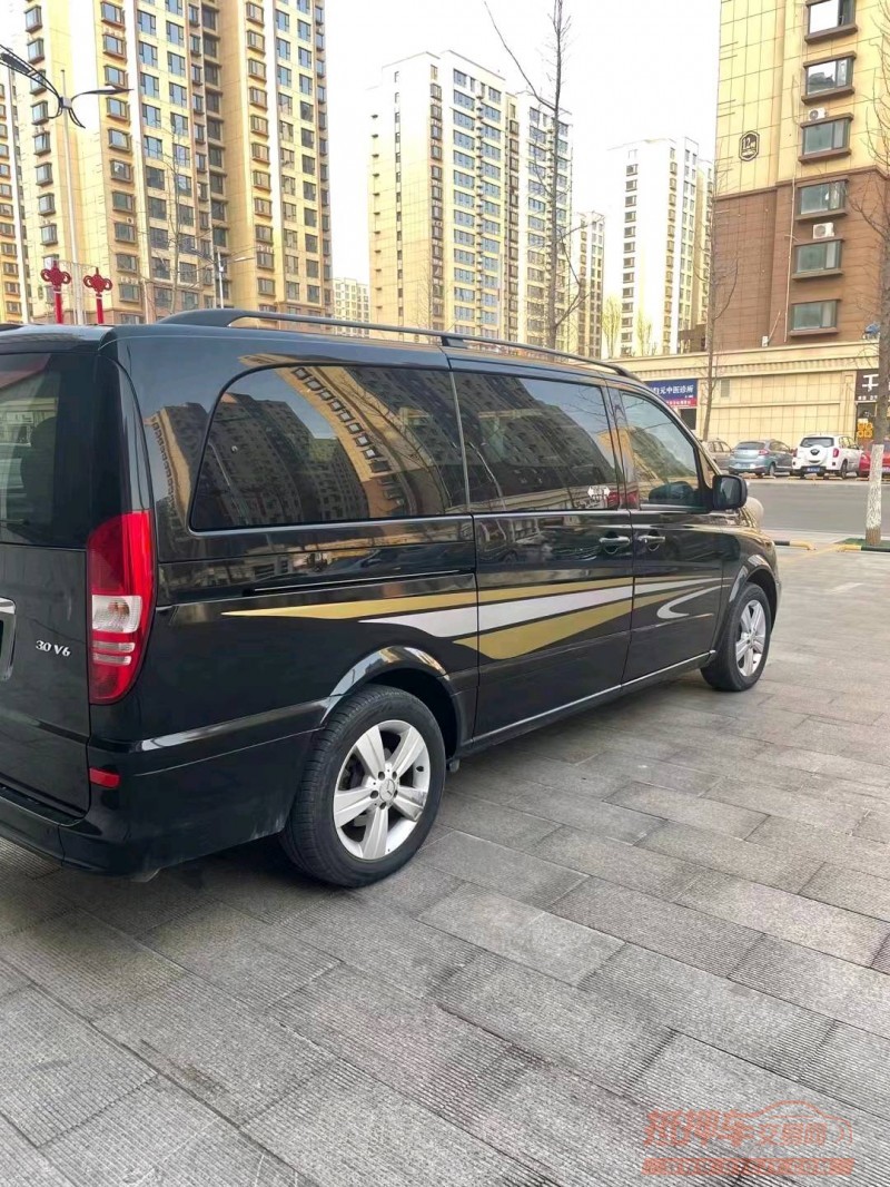 枣庄14年奔驰唯雅诺5