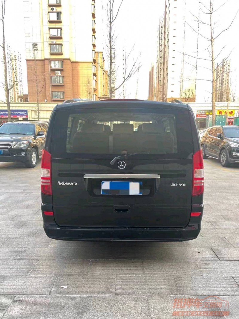 枣庄14年奔驰唯雅诺6