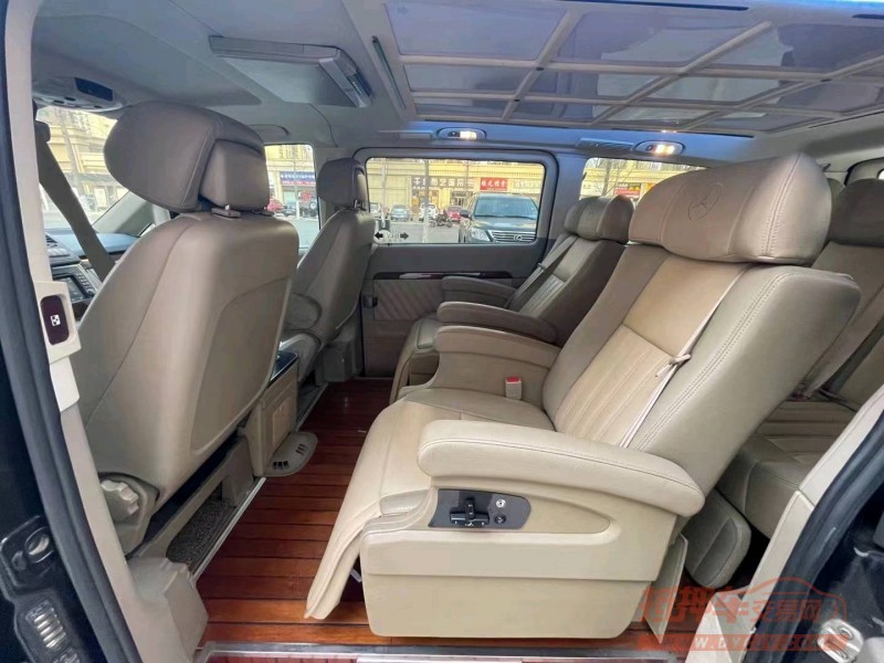 枣庄14年奔驰唯雅诺7