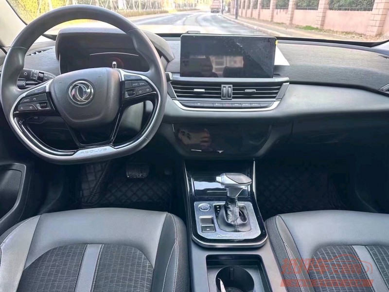 淮南19年东风奕炫8