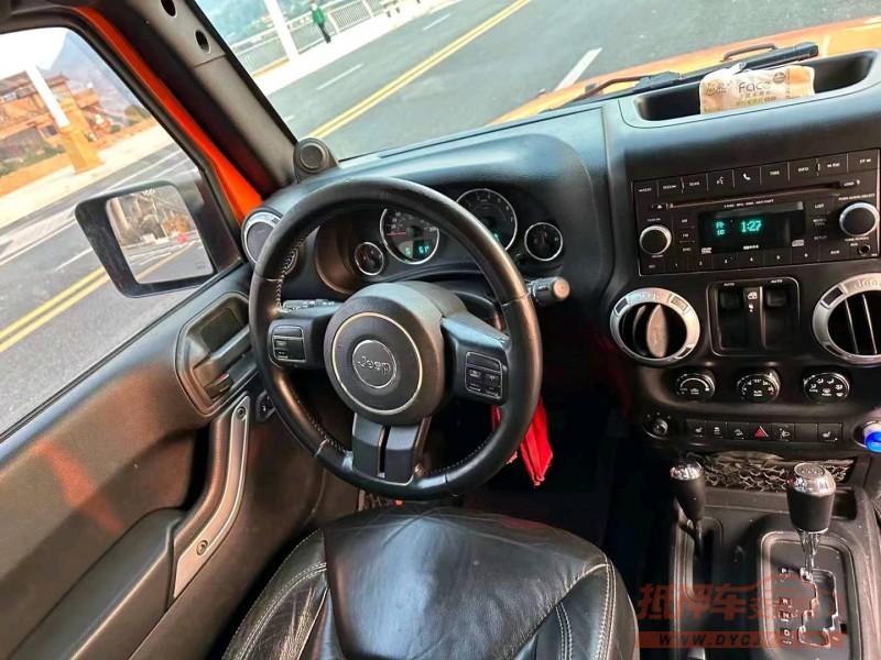 安順13年Jeep牧馬人5
