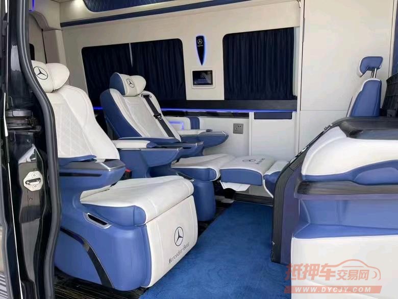 盐城15年奔驰斯宾特4