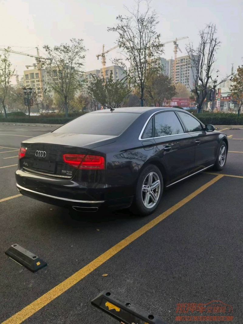 枣庄12年奥迪A8L6