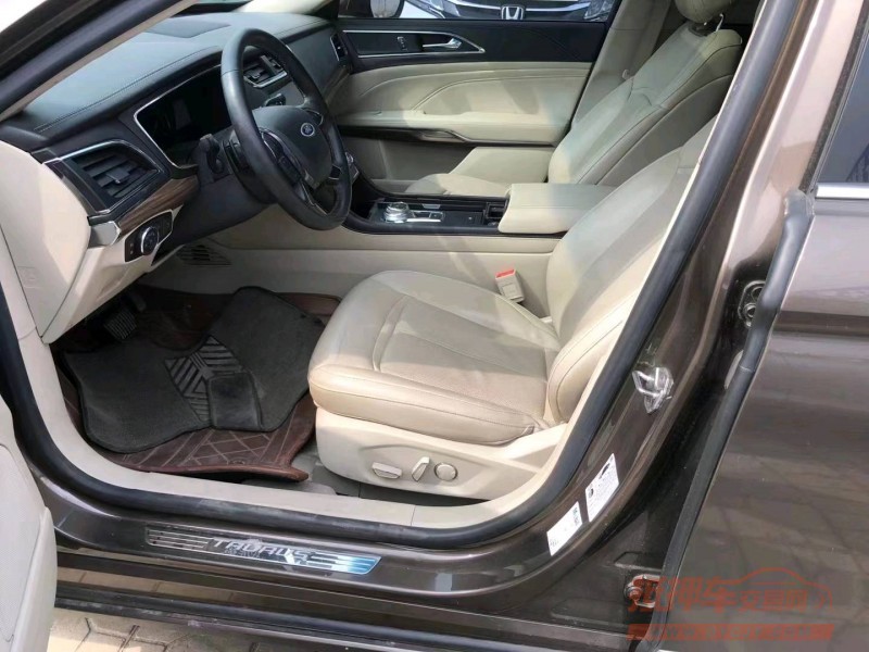 北京16年福特金牛座2