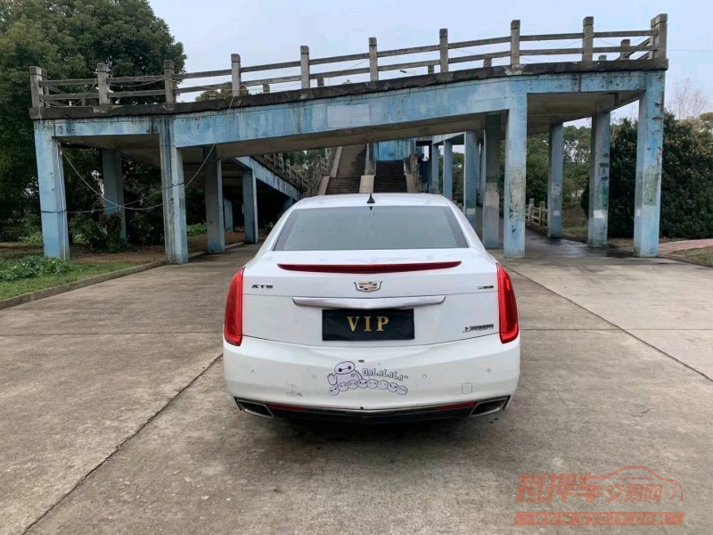 徐州13年凯迪拉克XTS9