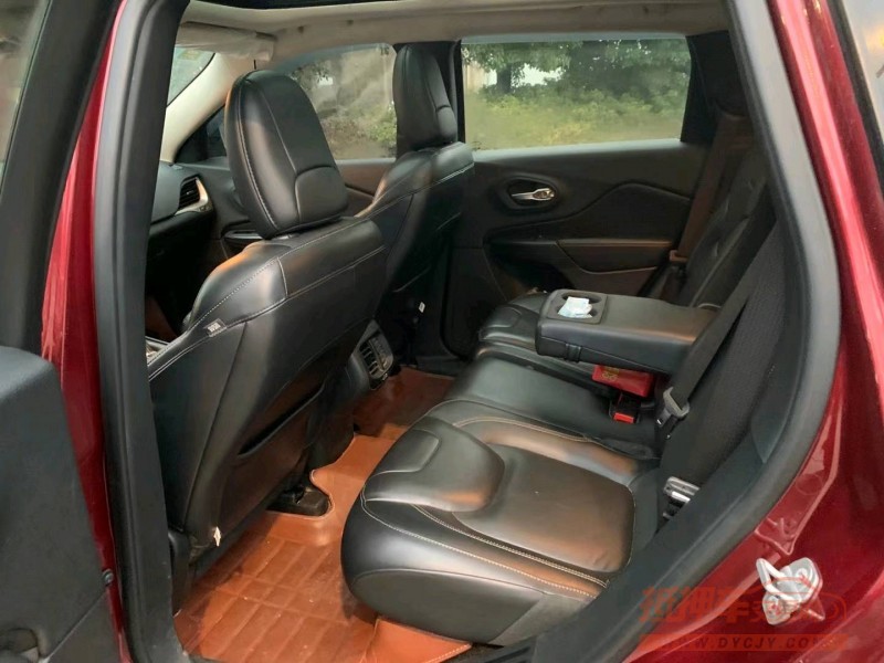 苏州16年Jeep自由光4