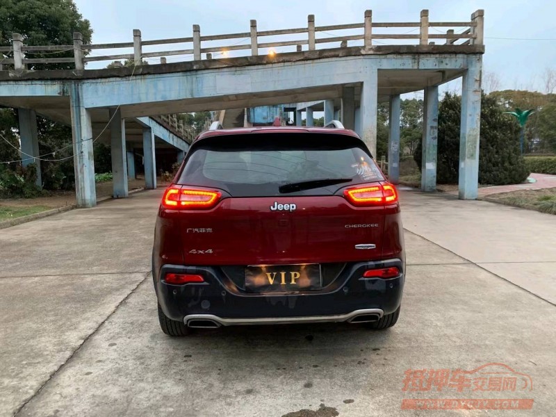 苏州16年Jeep自由光1