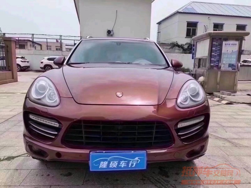 北京13年保时捷卡宴1