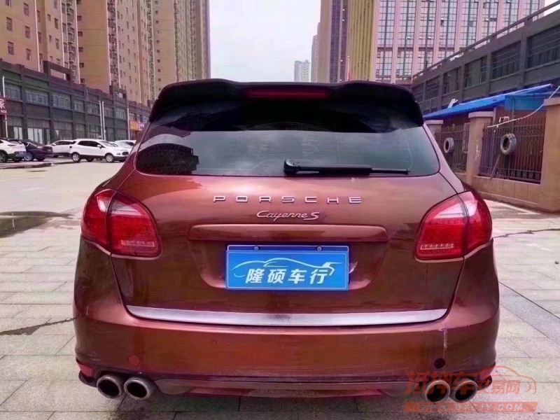 北京13年保时捷卡宴3