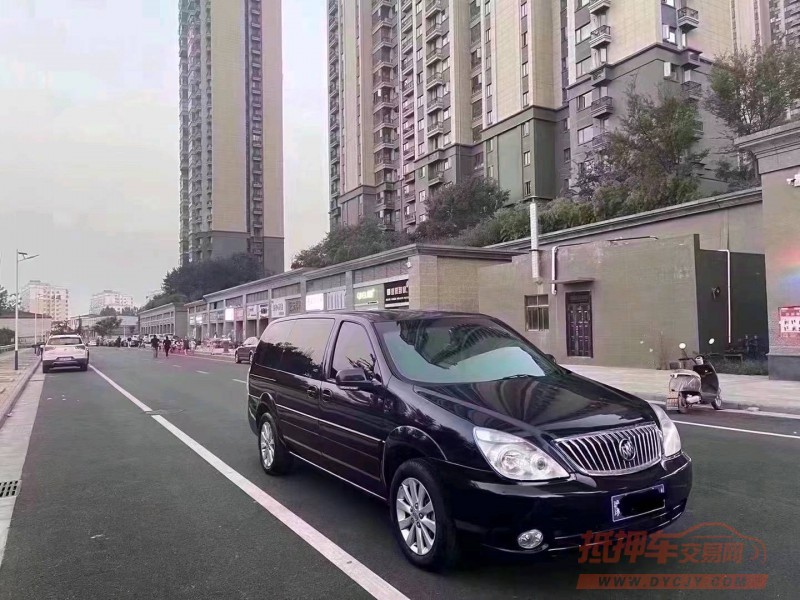 北京15年别克GL82