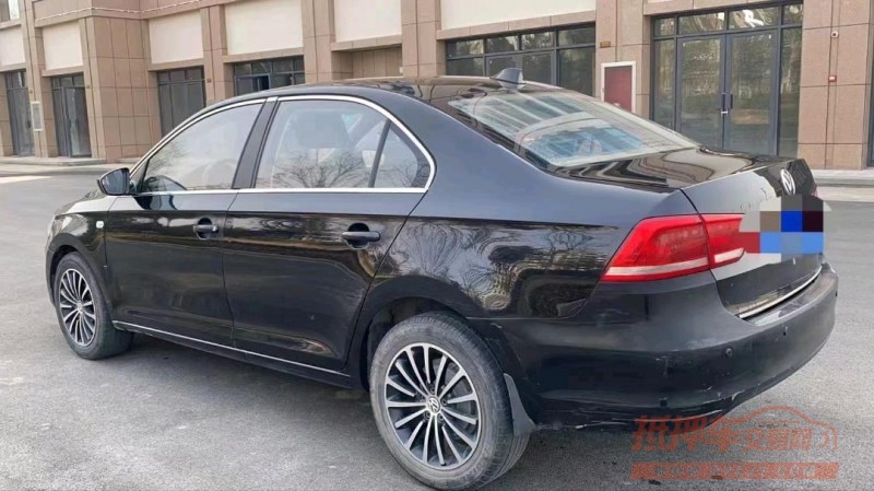 北京15年大众桑塔纳5