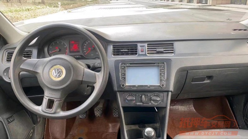 北京15年大众桑塔纳7