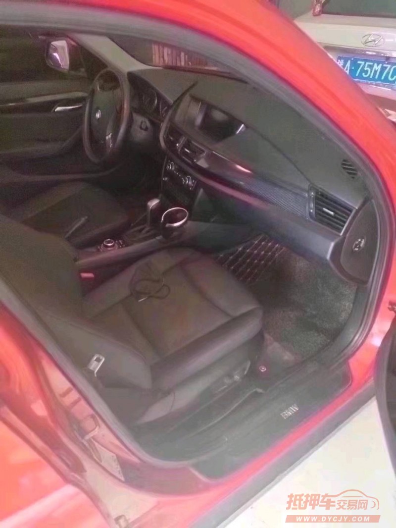 北京12年宝马X18