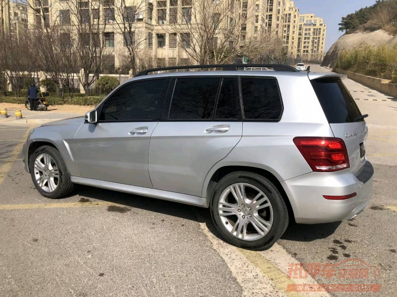 青岛13年奔驰GLK8