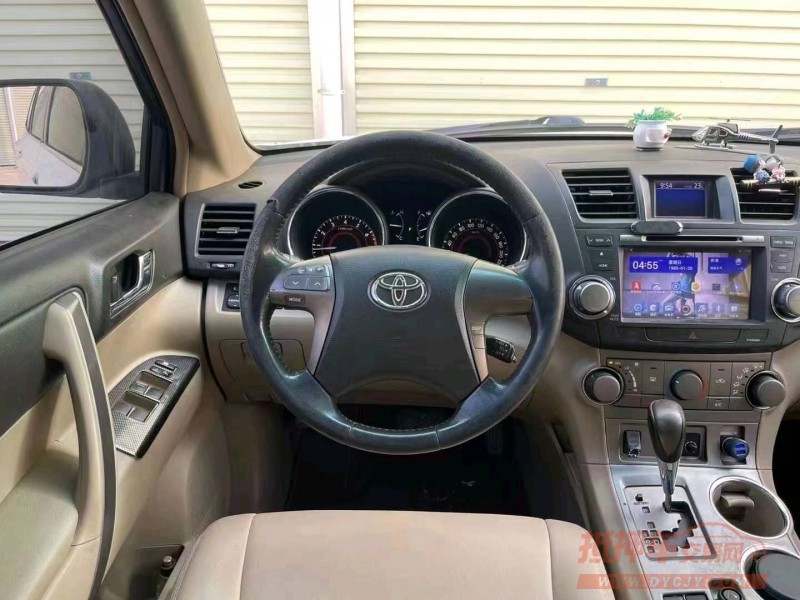 济南11年丰田汉兰达3