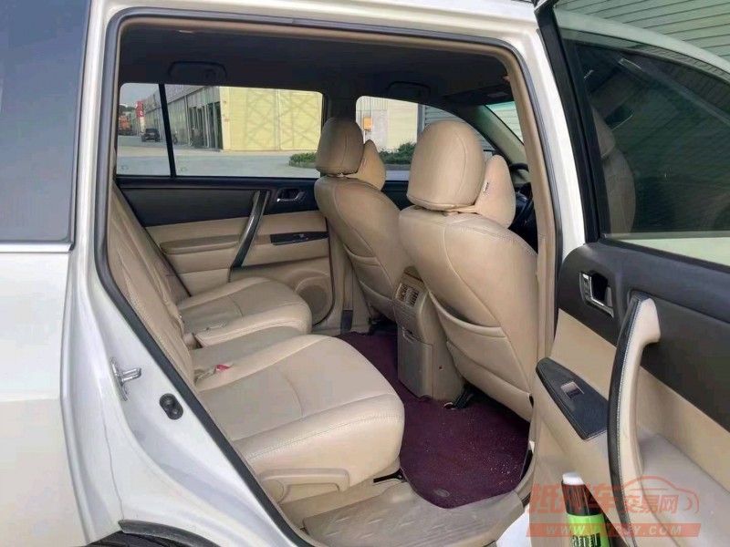 济南11年丰田汉兰达7