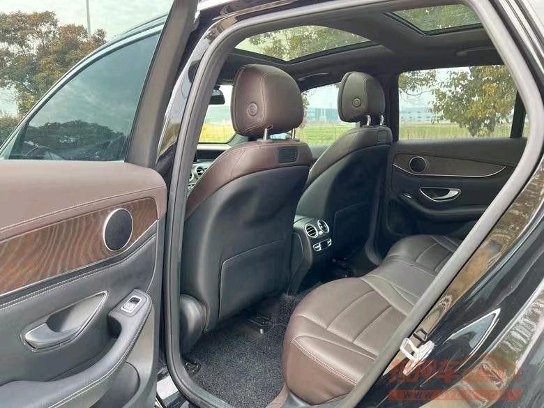 盐城19年奔驰GLC5