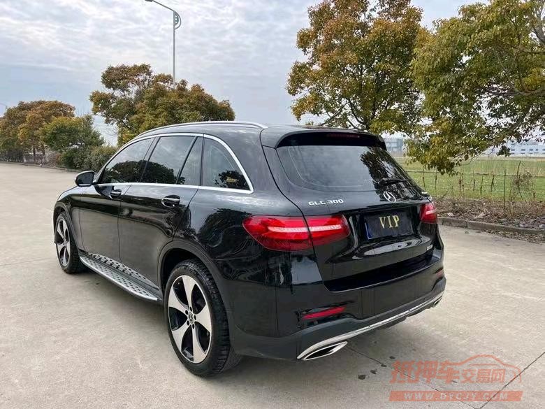 盐城19年奔驰GLC9