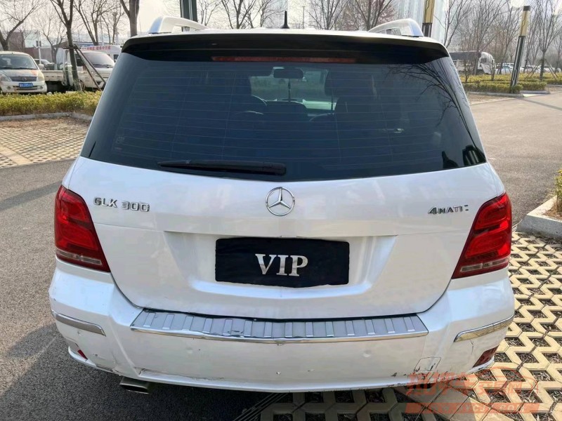 济宁09年奔驰GLK1