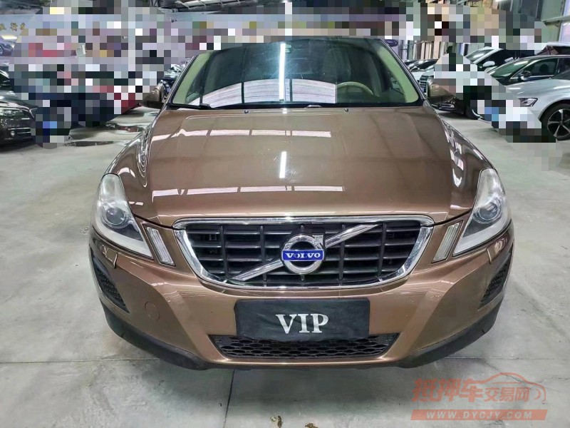 济宁10年沃尔沃XC601