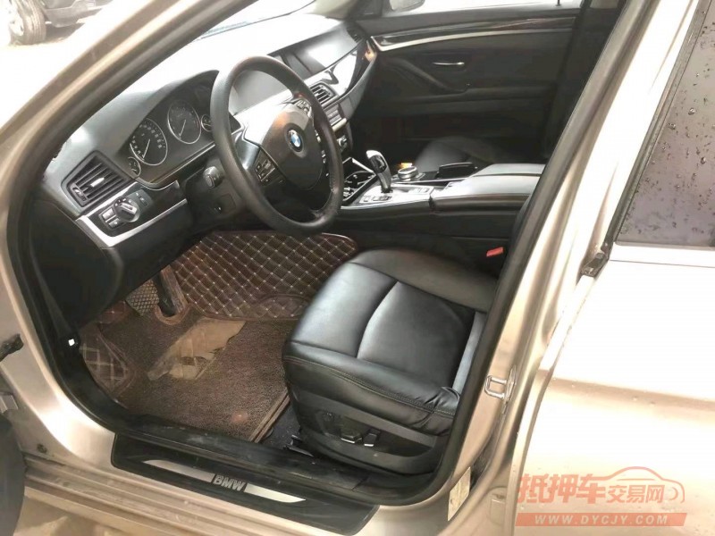 保定12年宝马5系5