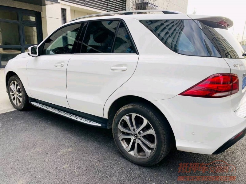 青岛17年奔驰GLE7