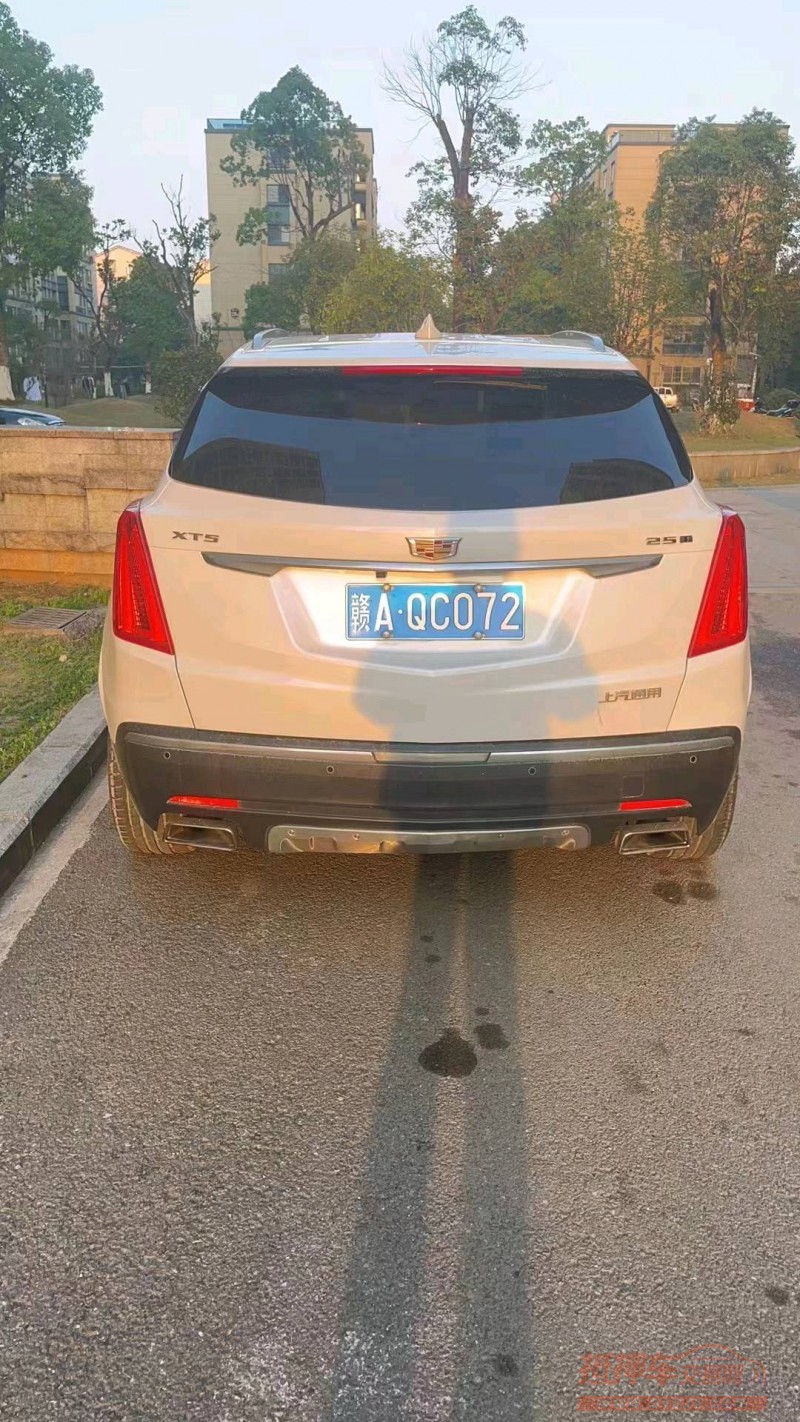 北京17年凯迪拉克XT53