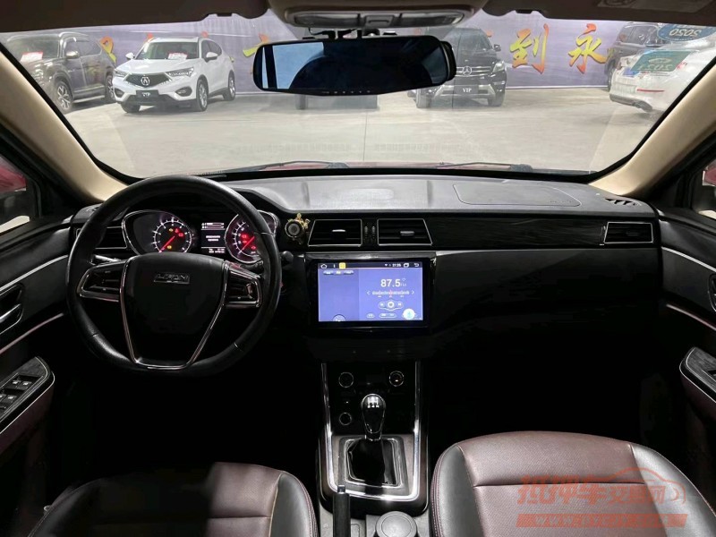 济宁17年力帆汽车迈威4