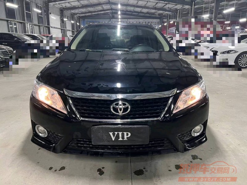 济宁13年丰田凯美瑞9