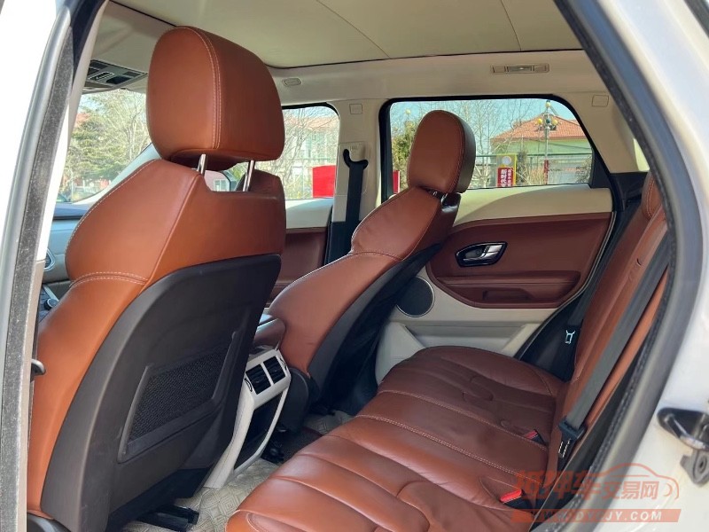 青岛12年路虎极光6