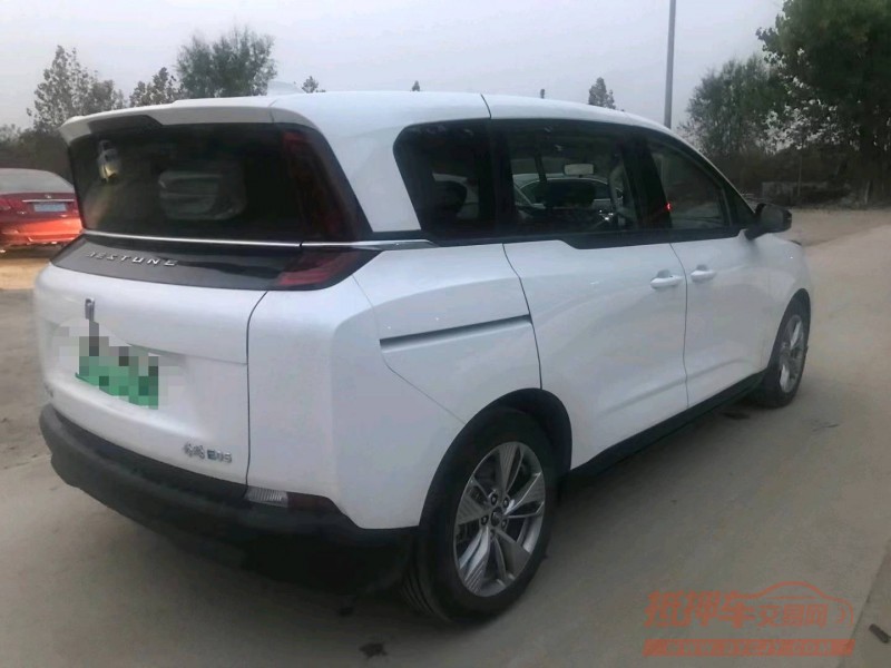 保定22年奔腾NAT7