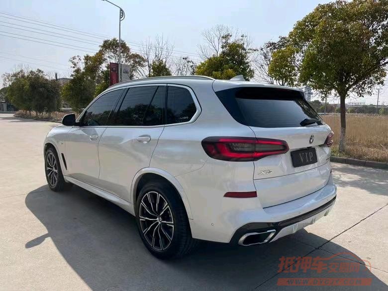 盐城21年宝马X59