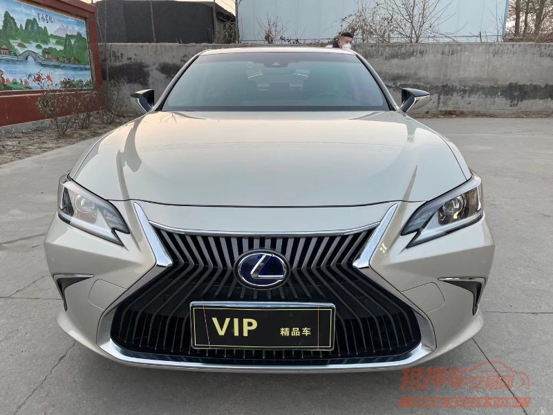 潍坊19年雷克萨斯ES1