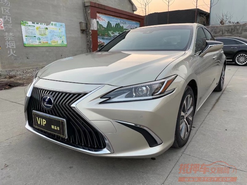 潍坊19年雷克萨斯ES4
