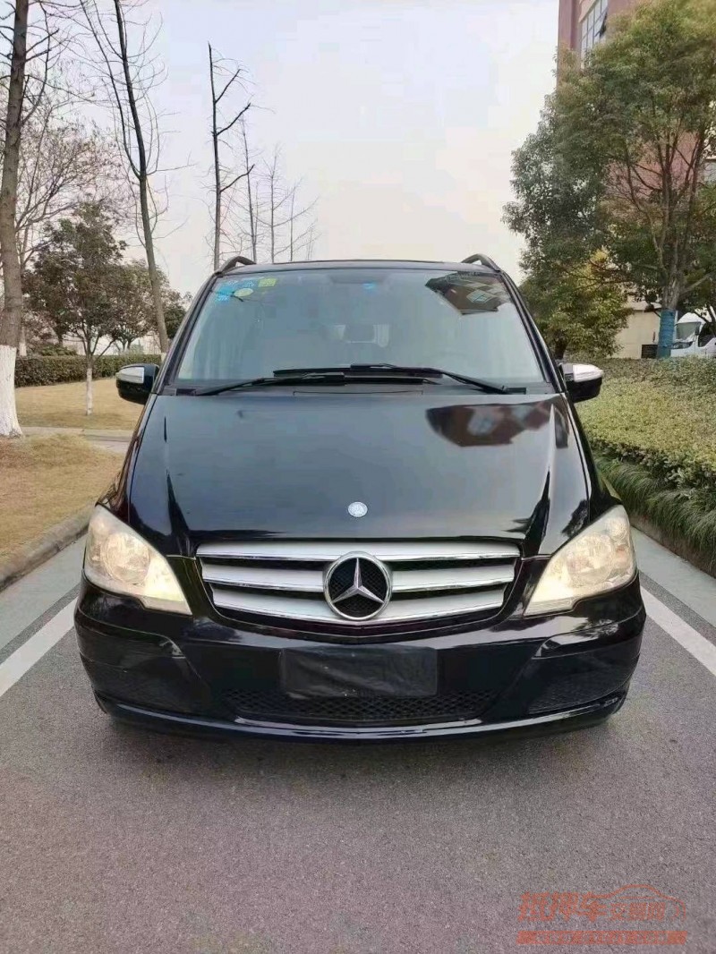 常州12年奔驰唯雅诺1