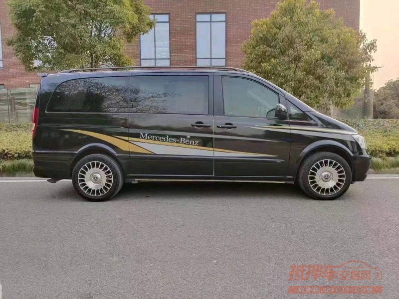 常州12年奔驰唯雅诺6