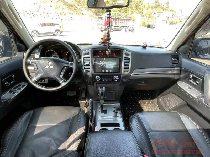 宜昌15年三菱帕杰罗9