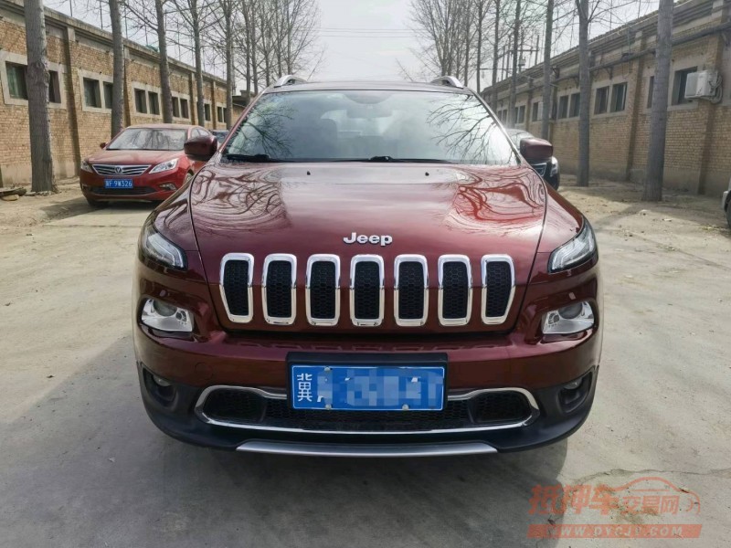 保定18年Jeep自由光1