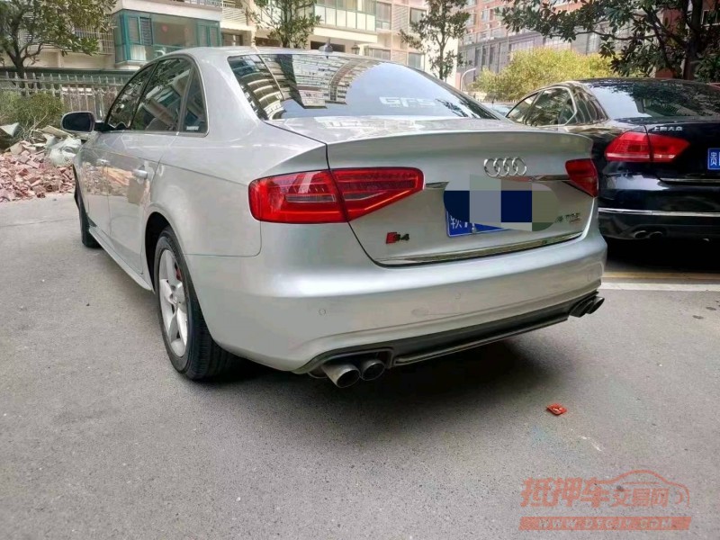衡阳13年奥迪A4L8