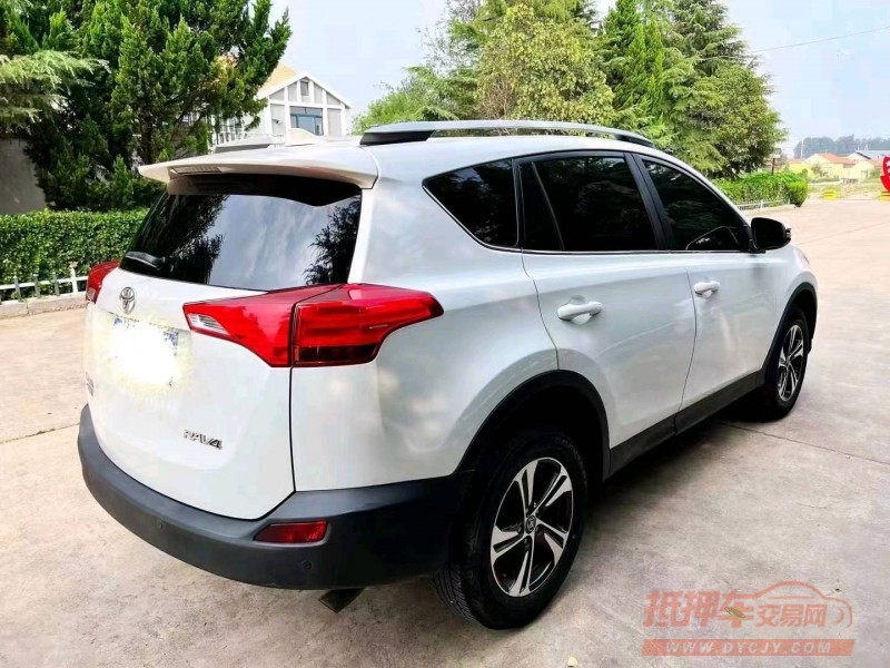 枣庄15年丰田RAV49