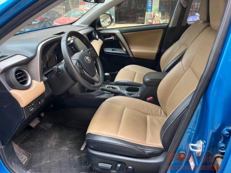 珠海16年丰田RAV4荣放7