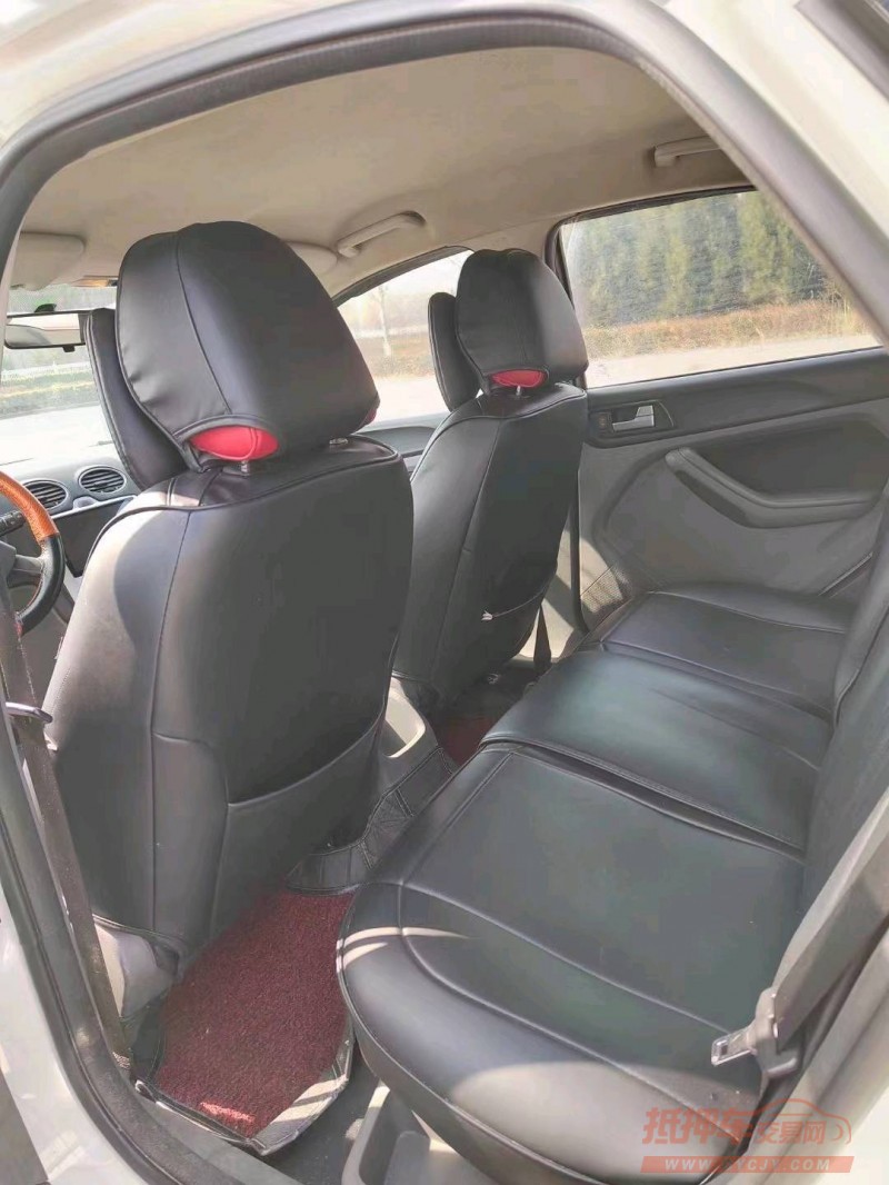枣庄14年福特福克斯2