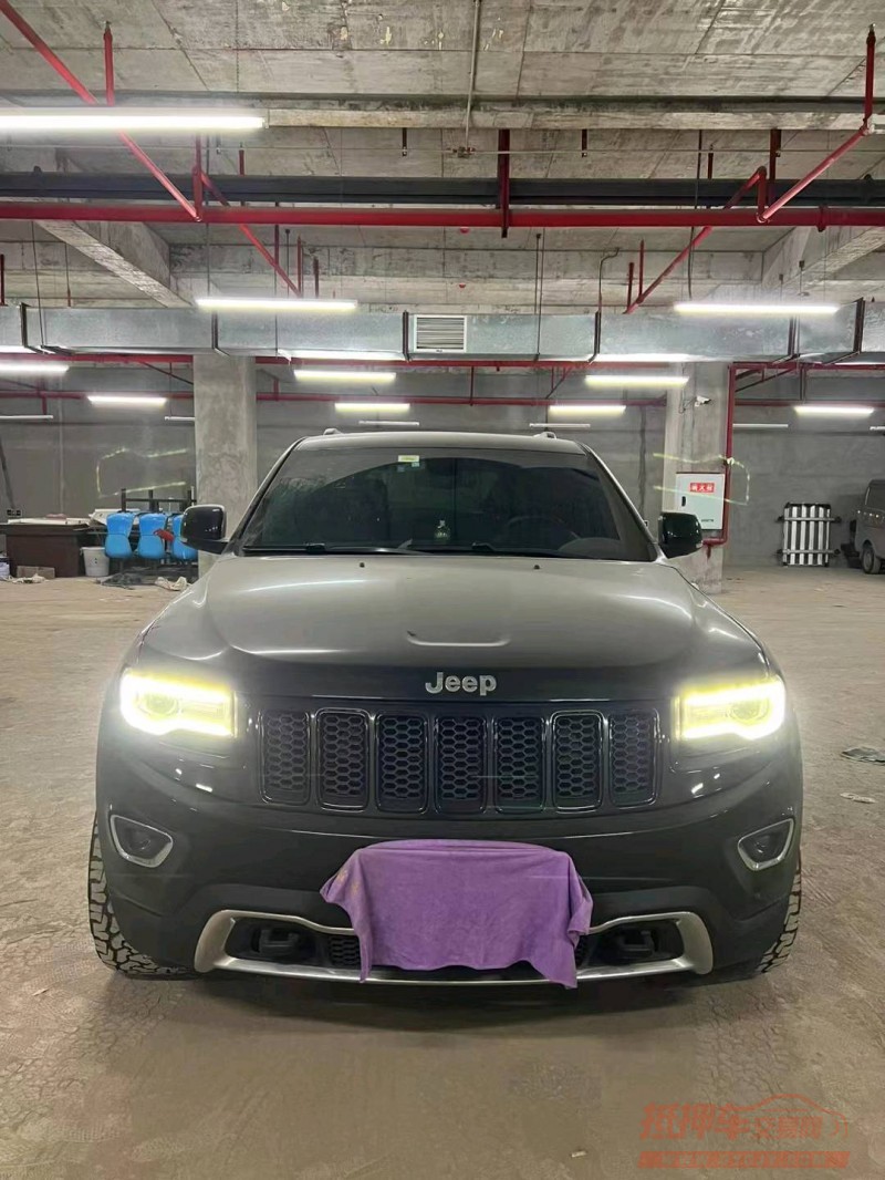 重庆15年Jeep大切诺基1