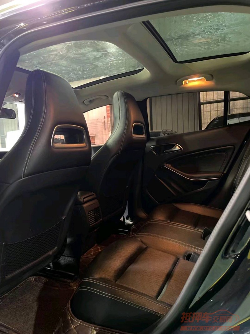 东莞15年奔驰GLA1