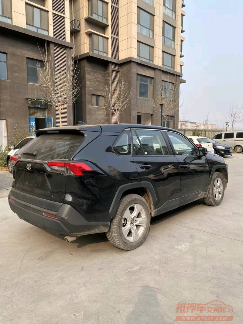 青岛21年丰田RAV4荣放7