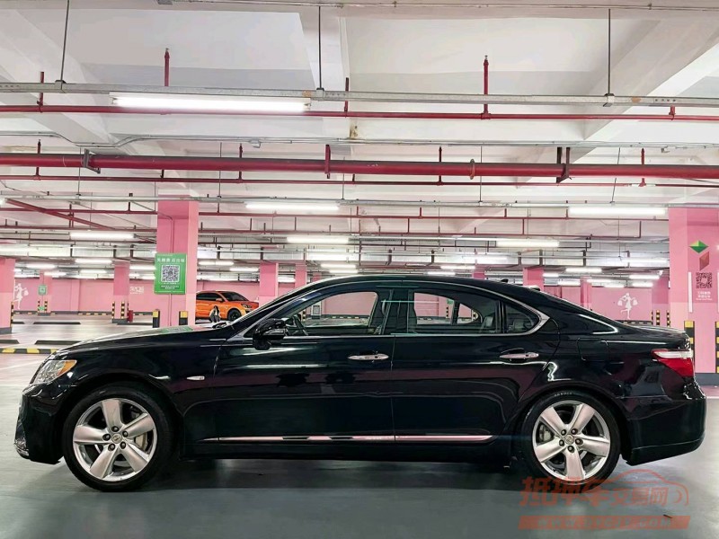 广州13年雷克萨斯LS6