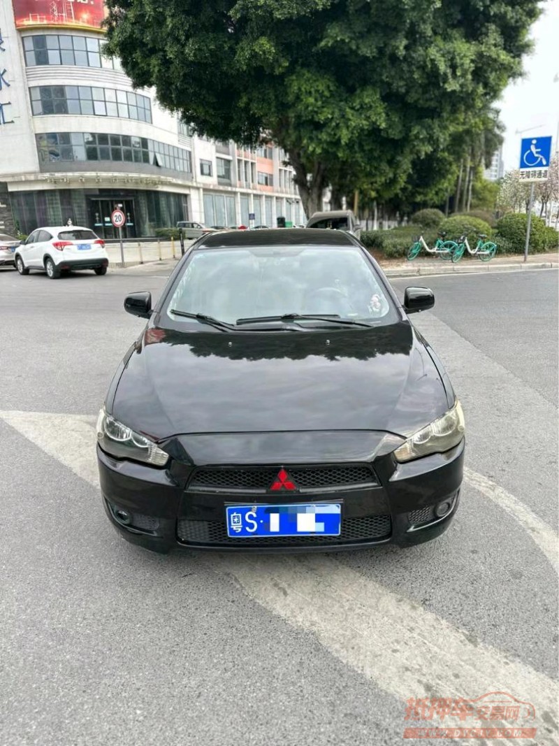 广州10年三菱翼神1