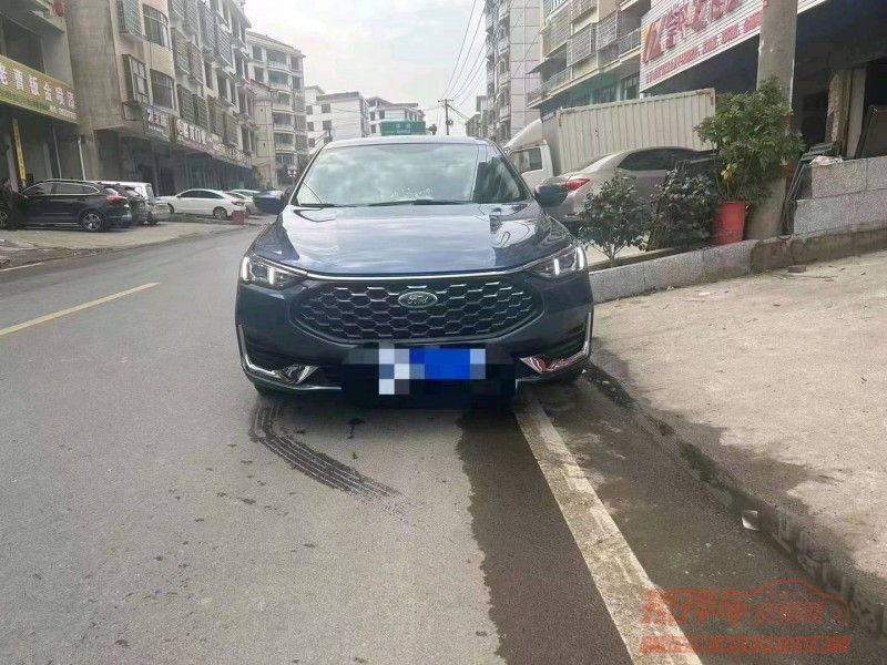 邯郸21年福特福睿斯1