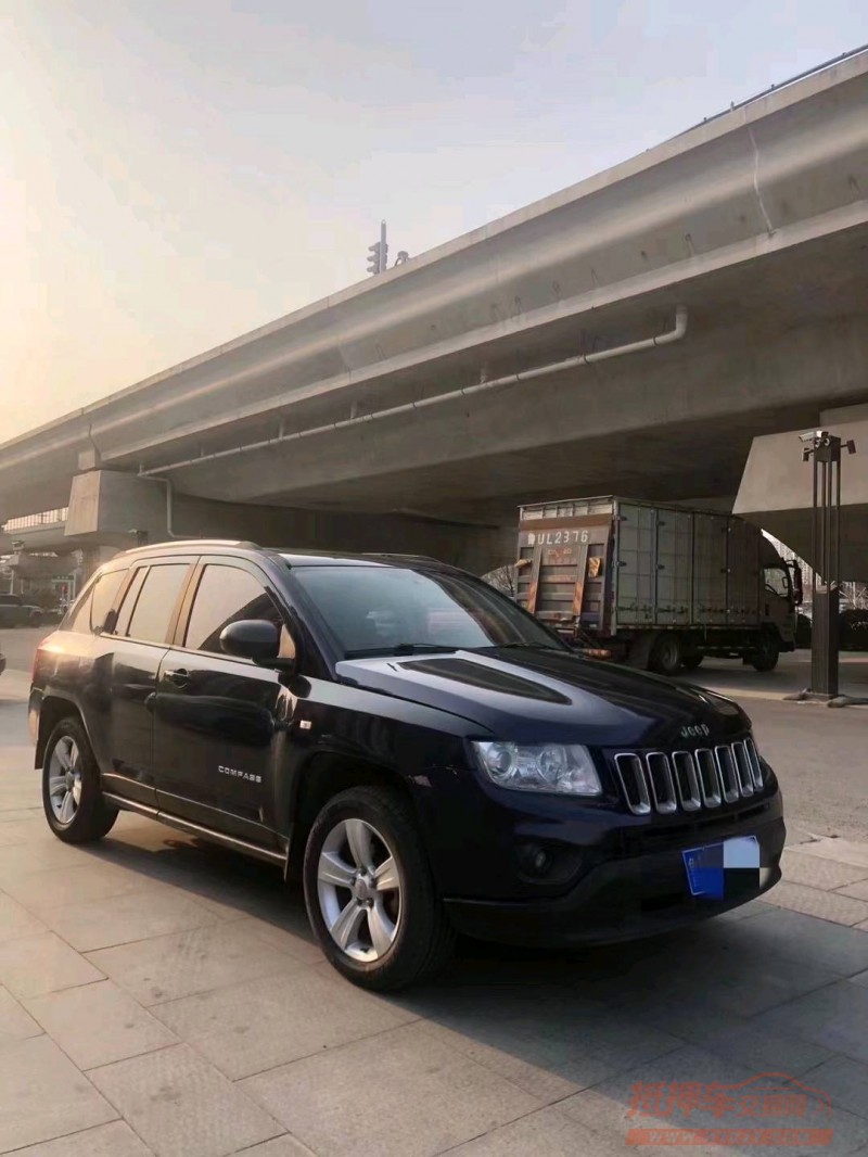 枣庄12年Jeep指南者9