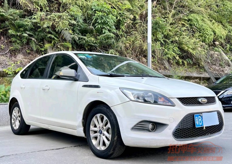 广州14年福特福克斯2